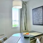 Penthouse Vue Avec Rooftop,jacuzzi,et Parking Privé