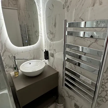 Penthouse Vue Avec Rooftop,jacuzzi,et Parking Prive Διαμέρισμα